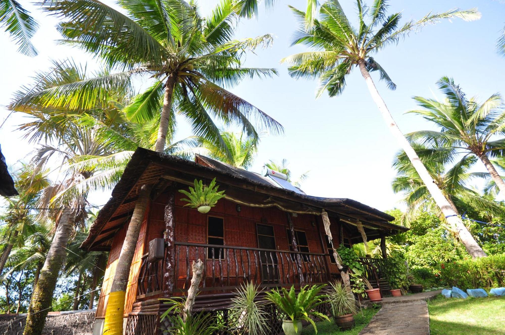 Villa De Pico Highland Beach Resort Puerto Galera Esterno foto